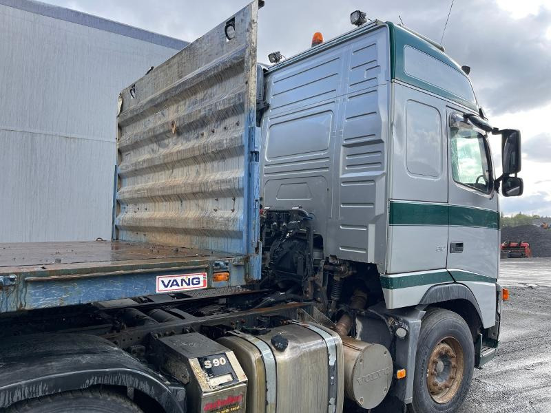 2005 Volvo FH16 6x4 Trekkvogn med Vang SHSL 1111TS maskinhenger - رأس تريلا: صورة 5 2005 Volvo FH16 6x4 Trekkvogn med Vang SHSL 1111TS maskinhenger - رأس تريلا: صورة 5