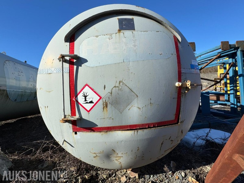 2006 Dieseltank 20m3 med pumpe - معدات الانشاءات: صورة 2 2006 Dieseltank 20m3 med pumpe - معدات الانشاءات: صورة 2