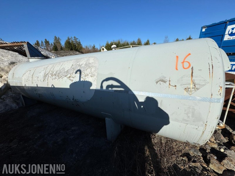 2006 Dieseltank 20m3 med pumpe - معدات الانشاءات: صورة 4 2006 Dieseltank 20m3 med pumpe - معدات الانشاءات: صورة 4