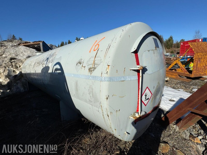 2006 Dieseltank 20m3 med pumpe - معدات الانشاءات: صورة 3 2006 Dieseltank 20m3 med pumpe - معدات الانشاءات: صورة 3