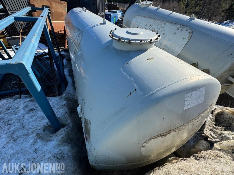 2006 Dieseltank 20m3 med pumpe - معدات الانشاءات: صورة 5 2006 Dieseltank 20m3 med pumpe - معدات الانشاءات: صورة 5