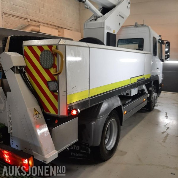 2006 Mercedes-Benz 1223/36AT LIFT BIL NYLIG EU OK OG sertifisert Arbeidshøyde 17m - سيارة خدمات/ سيارة خاصة: صورة 5 2006 Mercedes-Benz 1223/36AT LIFT BIL NYLIG EU OK OG sertifisert Arbeidshøyde 17m - سيارة خدمات/ سيارة خاصة: صورة 5
