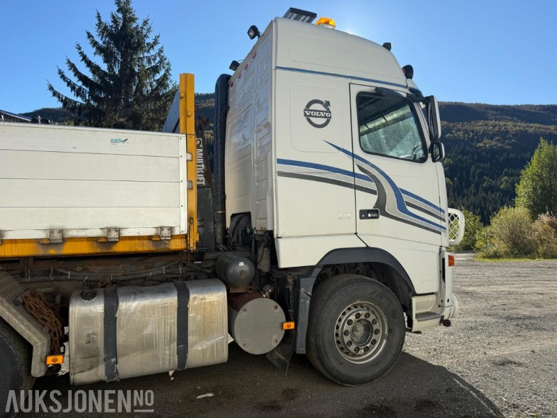 2006 Volvo FH-16 8X4 m/krokløft tridem - شاحنة برافعة خطافية: صورة 5 2006 Volvo FH-16 8X4 m/krokløft tridem - شاحنة برافعة خطافية: صورة 5