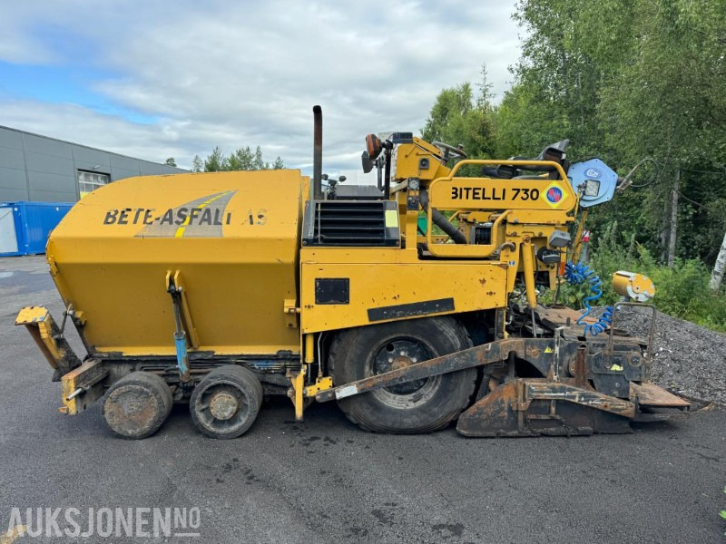 2007 Cat Bitelli BB730 asfaltutlegger - معدات الانشاءات: صورة 2 2007 Cat Bitelli BB730 asfaltutlegger - معدات الانشاءات: صورة 2