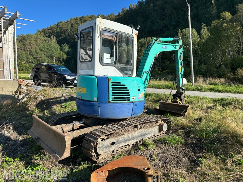 2007 IHI 35NX2 minigraver-3 skuffer-Engcon tiltrotator-maskinhenger - حفار صغير: صورة 4 2007 IHI 35NX2 minigraver-3 skuffer-Engcon tiltrotator-maskinhenger - حفار صغير: صورة 4
