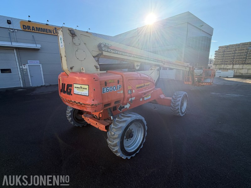 2007 JLG E600JP bomlift / 20 meter arbeidshøyde - منصة جومحمولةية: صورة 5 2007 JLG E600JP bomlift / 20 meter arbeidshøyde - منصة جومحمولةية: صورة 5