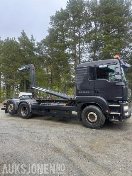 2007 MAN TGA 26.440 6X2-2 BL krokbil - شاحنة برافعة خطافية: صورة 2 2007 MAN TGA 26.440 6X2-2 BL krokbil - شاحنة برافعة خطافية: صورة 2