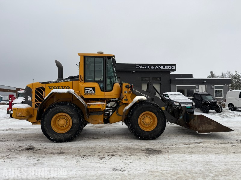 2007 Volvo L70F - Pusseskuffe - 9668t - Sentralsmøring - اللودر بعجل: صورة 5 2007 Volvo L70F - Pusseskuffe - 9668t - Sentralsmøring - اللودر بعجل: صورة 5