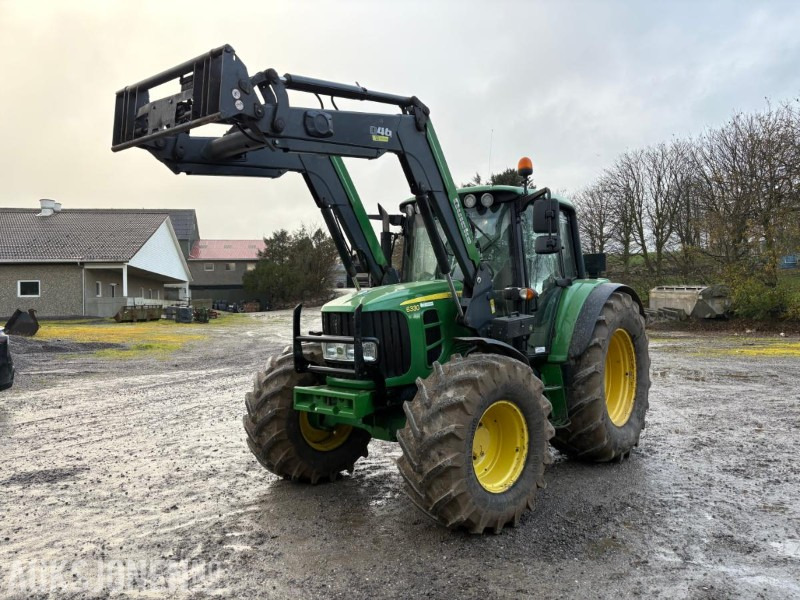 2008 John Deere 6330 Premium 40 km - جرار: صورة 1 2008 John Deere 6330 Premium 40 km - جرار: صورة 1