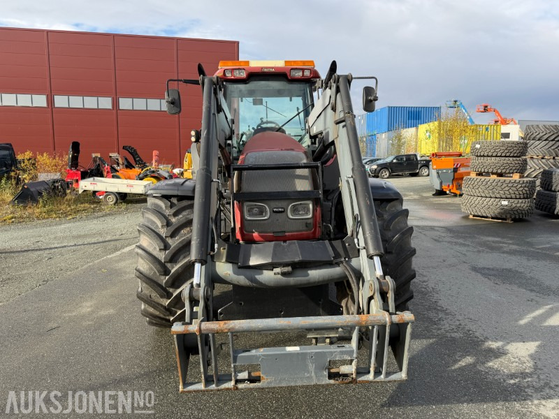 جرار 2008 Valtra T-180 Traktor med frontlaster / 1362 timer: صورة 8