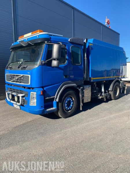 2008 Volvo FM300 4X2 VX 800 Beam Feiebil - سياره كنس شوارع: صورة 1 2008 Volvo FM300 4X2 VX 800 Beam Feiebil - سياره كنس شوارع: صورة 1