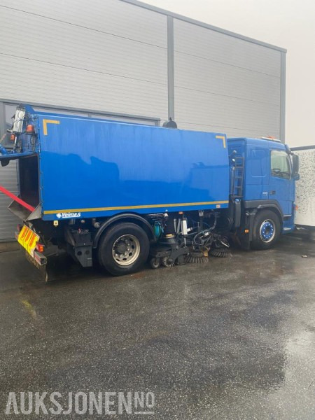 2008 Volvo FM300 4X2 VX 800 Beam Feiebil - سياره كنس شوارع: صورة 3 2008 Volvo FM300 4X2 VX 800 Beam Feiebil - سياره كنس شوارع: صورة 3