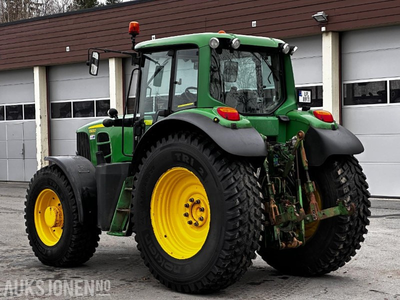 2009 John Deere 6930 Premium traktor - جرار: صورة 5 2009 John Deere 6930 Premium traktor - جرار: صورة 5