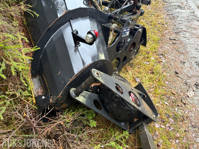 2009 Øveraasen Diagonalplog DH 285 D - شاحنة: صورة 4 2009 Øveraasen Diagonalplog DH 285 D - شاحنة: صورة 4