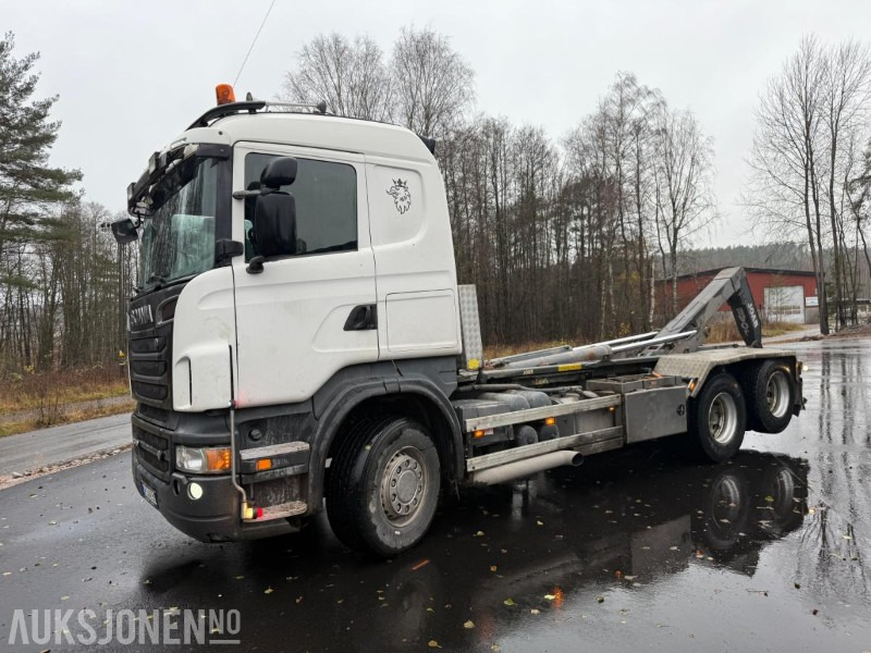 2009 Scania R480 KROKBIL/JOABKROK. - شاحنة برافعة خطافية: صورة 1 2009 Scania R480 KROKBIL/JOABKROK. - شاحنة برافعة خطافية: صورة 1