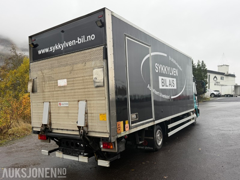 2010 Iveco Eurocargo Skapbil med bakløft og sidedør - Automat - Istrail påbygg - شاحنة صندوقية: صورة 4 2010 Iveco Eurocargo Skapbil med bakløft og sidedør - Automat - Istrail påbygg - شاحنة صندوقية: صورة 4