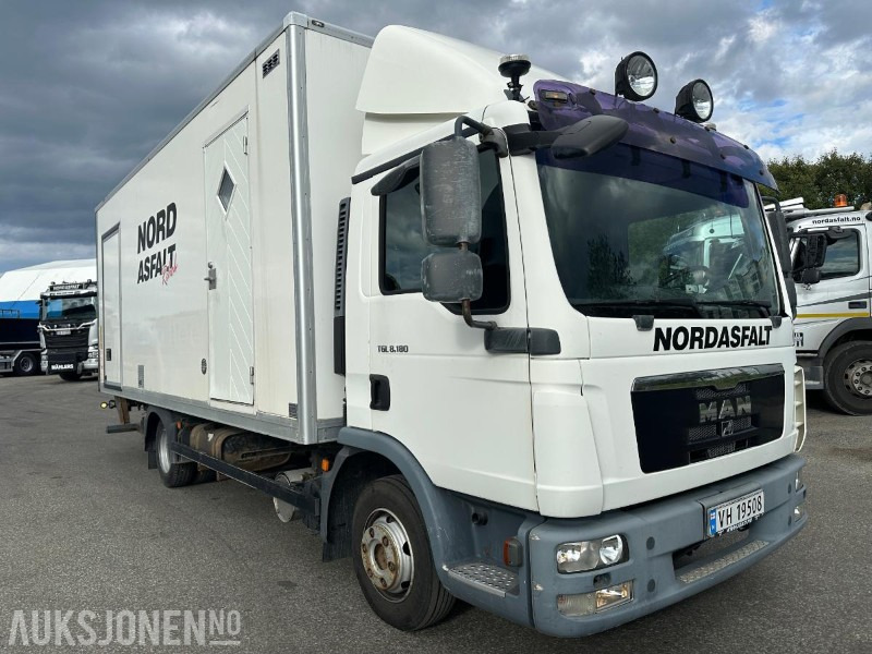 2010 MAN TGL8.1804X2BL SKAPBIL - 206034 KM. - شاحنة صندوقية: صورة 3 2010 MAN TGL8.1804X2BL SKAPBIL - 206034 KM. - شاحنة صندوقية: صورة 3