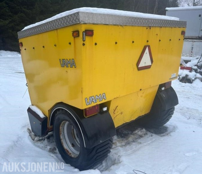 2010 Strøvogn / Sandstrøer - Vama TH 2500 - آلات زراعية: صورة 3 2010 Strøvogn / Sandstrøer - Vama TH 2500 - آلات زراعية: صورة 3