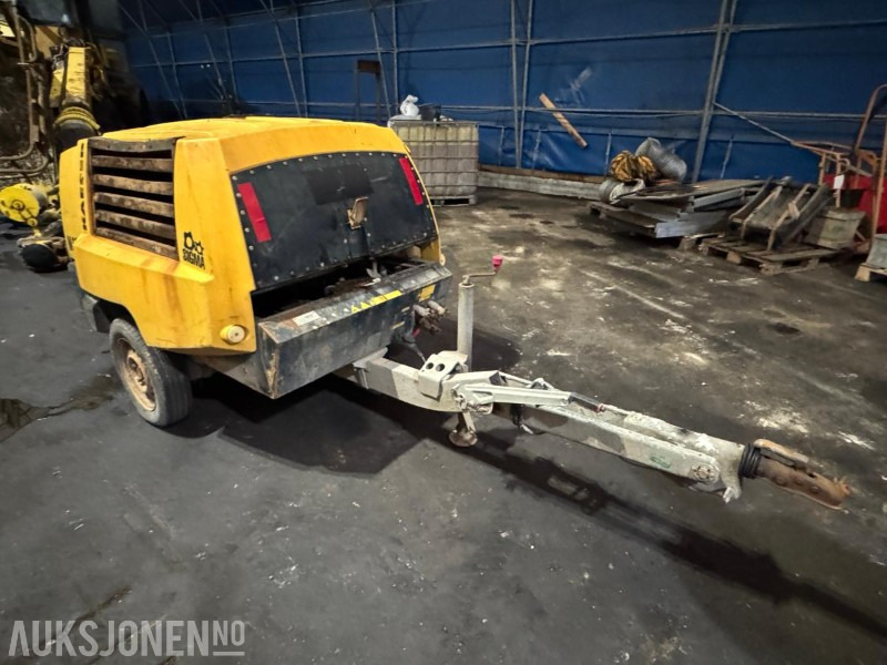 2011 Kaeser M 50 tilhengermontert kompressor - معدات الانشاءات: صورة 1 2011 Kaeser M 50 tilhengermontert kompressor - معدات الانشاءات: صورة 1