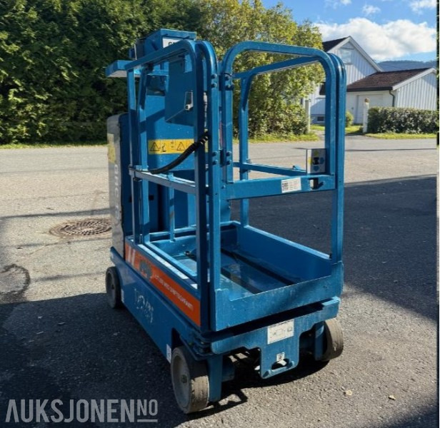 2011 Lift - Genie GRC - منصة جومحمولةية: صورة 2 2011 Lift - Genie GRC - منصة جومحمولةية: صورة 2