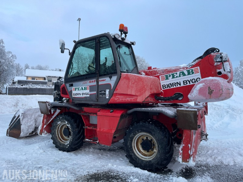 2011 Manitou Easy MRT 1840 Teleskoptruck med sving på hytte, 7368 timer - آلة رفع ونقل تلسكوبية: صورة 4 2011 Manitou Easy MRT 1840 Teleskoptruck med sving på hytte, 7368 timer - آلة رفع ونقل تلسكوبية: صورة 4