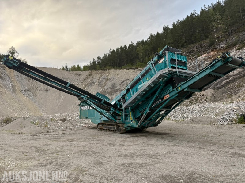 2011 Powerscreen Chieftain 1700 – 2011 modell - 4 Fraksjoner – kun 450 timer - آلة فرز: صورة 3 2011 Powerscreen Chieftain 1700 – 2011 modell - 4 Fraksjoner – kun 450 timer - آلة فرز: صورة 3