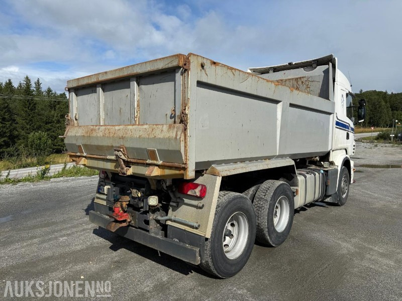 2011 Scania R620 6X4 Tippbil med 2005 Carnehl trippelkjerre - شاحنة قلاب: صورة 4 2011 Scania R620 6X4 Tippbil med 2005 Carnehl trippelkjerre - شاحنة قلاب: صورة 4