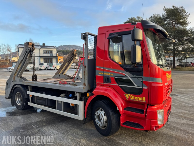 2011 Volvo FL-260 liftbil - شاحنة لودر انزلاقي: صورة 4 2011 Volvo FL-260 liftbil - شاحنة لودر انزلاقي: صورة 4