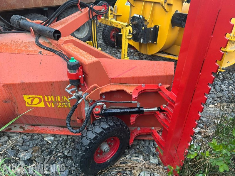 2012 DUUN VF253 V-Fres -Hydraulisk Kantvinge-Hydraulisk Sving - آلات زراعية: صورة 4 2012 DUUN VF253 V-Fres -Hydraulisk Kantvinge-Hydraulisk Sving - آلات زراعية: صورة 4