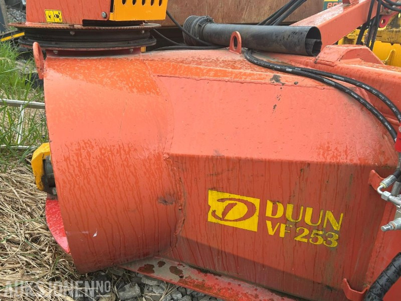 2012 DUUN VF253 V-Fres -Hydraulisk Kantvinge-Hydraulisk Sving - آلات زراعية: صورة 5 2012 DUUN VF253 V-Fres -Hydraulisk Kantvinge-Hydraulisk Sving - آلات زراعية: صورة 5