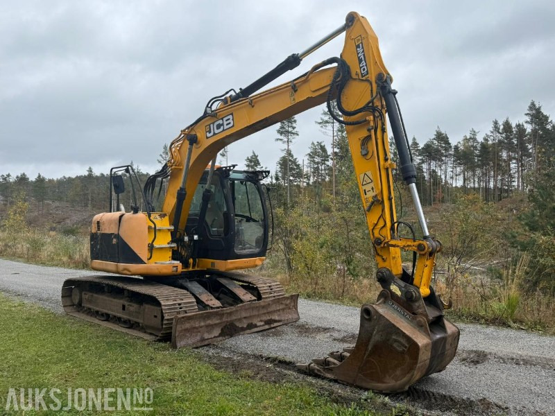 2012 JCB JZ140LCD Gravemaskin m/ Gjerstad Graveskuff - حفّار: صورة 4 2012 JCB JZ140LCD Gravemaskin m/ Gjerstad Graveskuff - حفّار: صورة 4