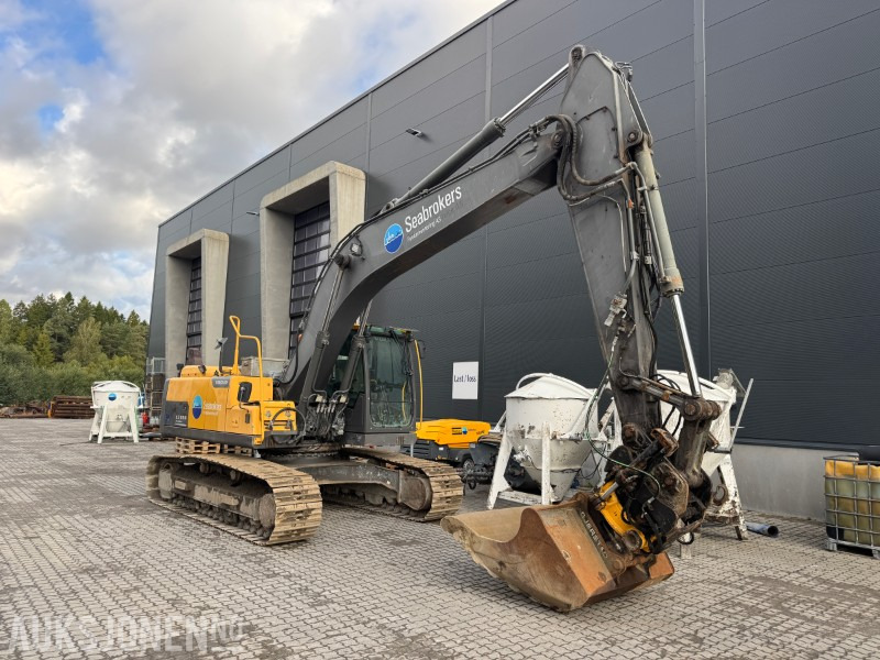 2012 Volvo EC220DL Beltegraver - Gravemaskin - Encon Tiltrotator - حفّار: صورة 4 2012 Volvo EC220DL Beltegraver - Gravemaskin - Encon Tiltrotator - حفّار: صورة 4