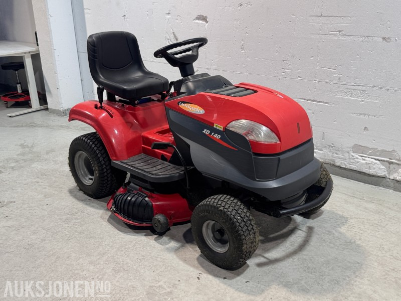 2013 Castelgarden XD 140 sitteklipper med Briggs & Stratton 344cc Motor - آلات زراعية: صورة 1 2013 Castelgarden XD 140 sitteklipper med Briggs & Stratton 344cc Motor - آلات زراعية: صورة 1