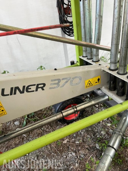 2013 Claas Liner 370 rive - آلات زراعية: صورة 3 2013 Claas Liner 370 rive - آلات زراعية: صورة 3