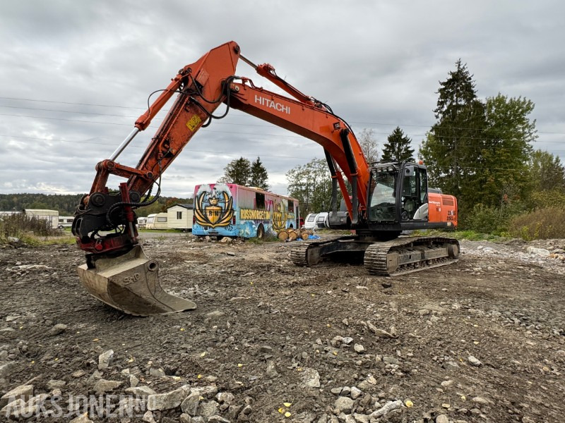 2013 Hitachi ZX250LC-5B – med Indexator tiltrotator,sorterings-/rivningsklype,pigghammer, 3 skuffer - حفّار: صورة 2 2013 Hitachi ZX250LC-5B – med Indexator tiltrotator,sorterings-/rivningsklype,pigghammer, 3 skuffer - حفّار: صورة 2