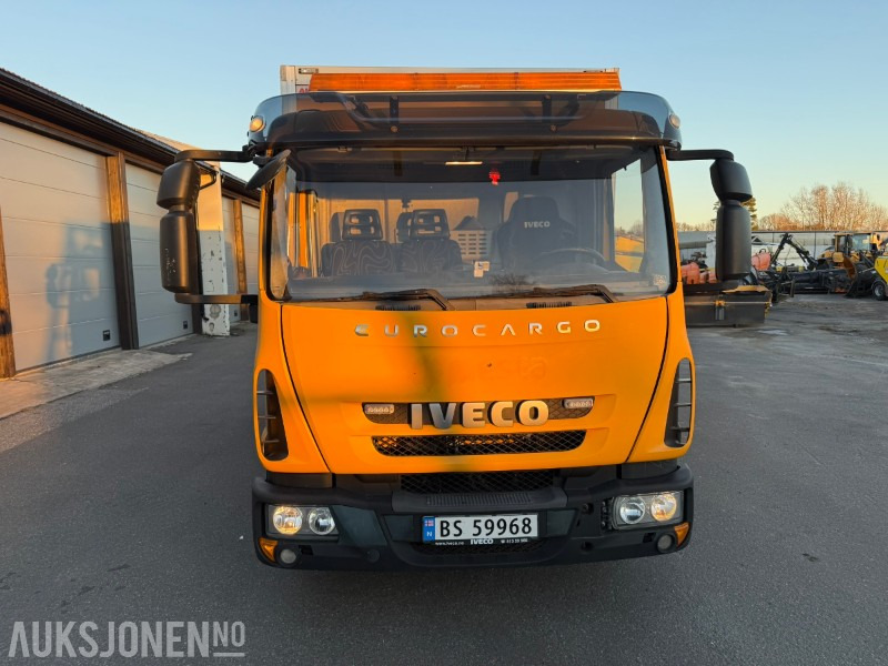 2013 Iveco Eurocargo 75E18 - Verkstedbil m/ Maxilift-kran & ZEPRO bakløfter - 148.000 km - شاحنة صندوقية: صورة 3 2013 Iveco Eurocargo 75E18 - Verkstedbil m/ Maxilift-kran & ZEPRO bakløfter - 148.000 km - شاحنة صندوقية: صورة 3
