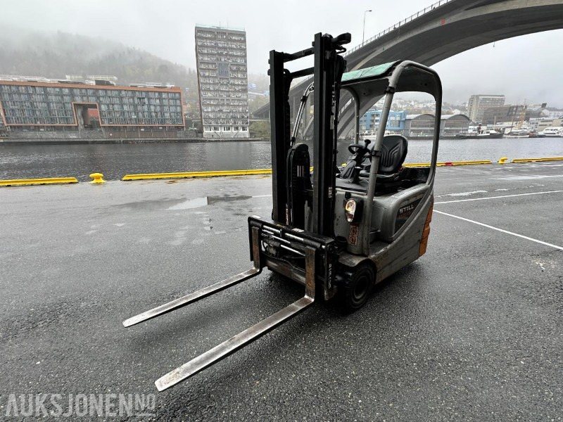 2013 Still RX20-15 Elektrisk gaffeltruck m/tilt/sideforskyvning/lader, 4731 timer - معدات المناولة: صورة 1 2013 Still RX20-15 Elektrisk gaffeltruck m/tilt/sideforskyvning/lader, 4731 timer - معدات المناولة: صورة 1