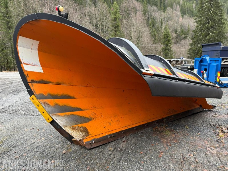 2013 Tellefsdal Snøskjær 360cm - آلات زراعية: صورة 1 2013 Tellefsdal Snøskjær 360cm - آلات زراعية: صورة 1