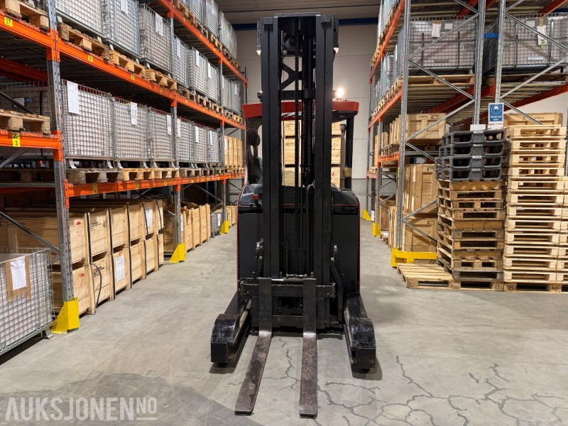 2013 Toyota BT Reflex RRE200E skyvemasttruck - معدات المناولة: صورة 4 2013 Toyota BT Reflex RRE200E skyvemasttruck - معدات المناولة: صورة 4