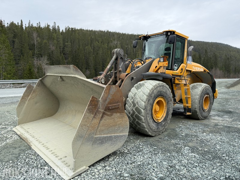 2013 Volvo L150G hjullaster - spakstyring - video - اللودر بعجل: صورة 1 2013 Volvo L150G hjullaster - spakstyring - video - اللودر بعجل: صورة 1