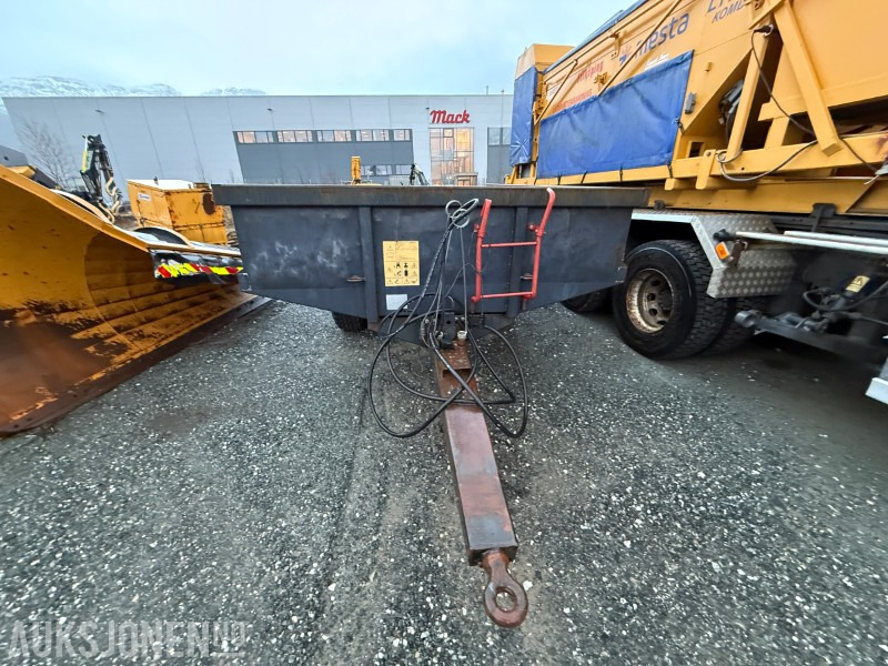 2013 Weckman WS80 Lettdumperhenger til traktor - آلات زراعية: صورة 4 2013 Weckman WS80 Lettdumperhenger til traktor - آلات زراعية: صورة 4