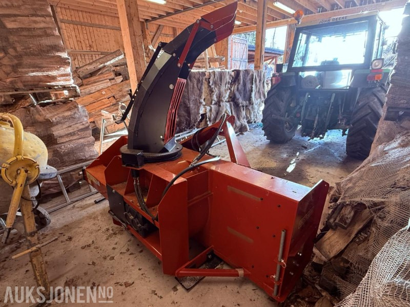 2013 Westbjørn freser E-2200 - 2-trinss fres - آلات زراعية: صورة 3 2013 Westbjørn freser E-2200 - 2-trinss fres - آلات زراعية: صورة 3