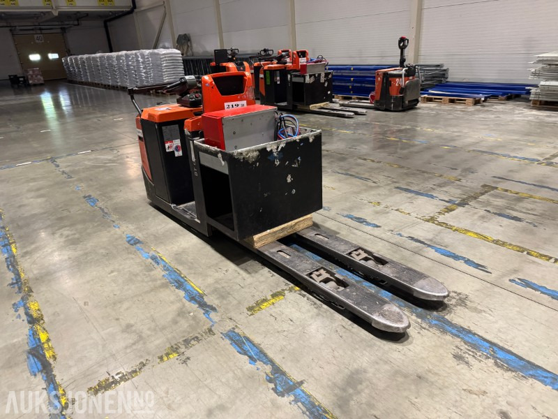 2014 BT Optio OSE250 – plukktruck, 2.5 tonn - معدات المناولة: صورة 3 2014 BT Optio OSE250 – plukktruck, 2.5 tonn - معدات المناولة: صورة 3