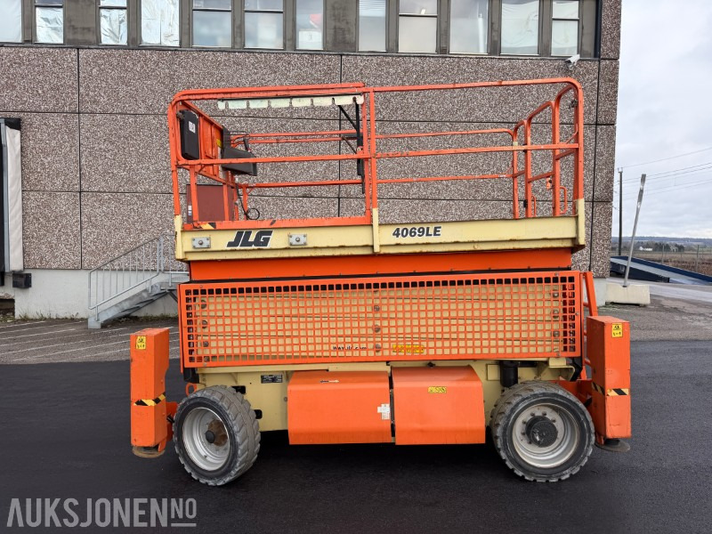 2014 JLG 4069LE - elektrisk sakselift med arbeidshøyde på 14m - منصة جومحمولةية: صورة 2 2014 JLG 4069LE - elektrisk sakselift med arbeidshøyde på 14m - منصة جومحمولةية: صورة 2