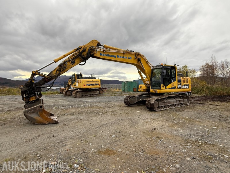 2014 Komatsu Hb 215-2 Gravemaskin - Leica GPS - Engcon Tilt - 7035T - حفّار: صورة 1 2014 Komatsu Hb 215-2 Gravemaskin - Leica GPS - Engcon Tilt - 7035T - حفّار: صورة 1