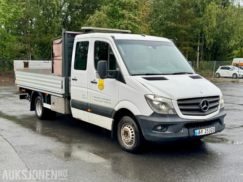 2014 Mercedes-Benz Sprinter 516 CDI planbil, 5-tonn, tvillinghjul, dobbelkabin, bakløft, lysbjelke - شاحنات مسطحة: صورة 3 2014 Mercedes-Benz Sprinter 516 CDI planbil, 5-tonn, tvillinghjul, dobbelkabin, bakløft, lysbjelke - شاحنات مسطحة: صورة 3
