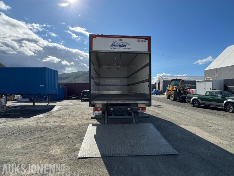 2014 Volvo FL280 4x2 Skapbil - Zepro 2T Bakløft - Varme i skap - Full åpning - Service - 130169KM - شاحنة صندوقية: صورة 3 2014 Volvo FL280 4x2 Skapbil - Zepro 2T Bakløft - Varme i skap - Full åpning - Service - 130169KM - شاحنة صندوقية: صورة 3