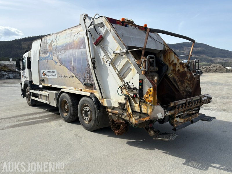 2014 Volvo FM 420 renovasjonsbil med 2-kammers løsning - شاحنة قمامة: صورة 4 2014 Volvo FM 420 renovasjonsbil med 2-kammers løsning - شاحنة قمامة: صورة 4