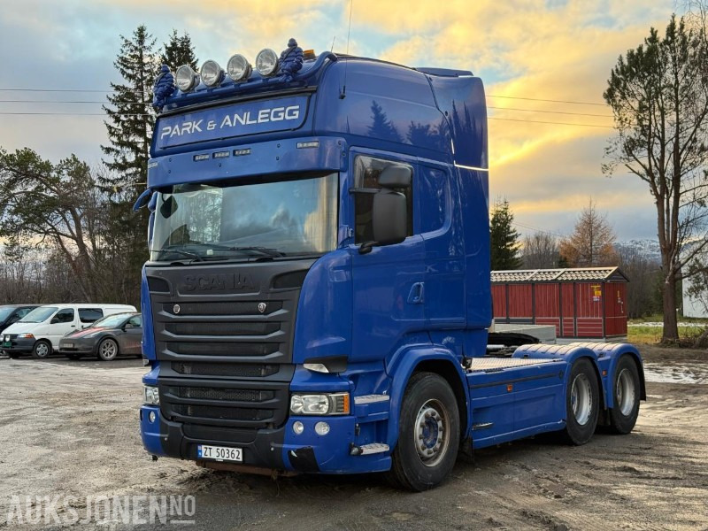 2015 Scania R-serie 6x4 Påkostet - Brøyterigget - Tipphydraulikk - Sprederhydraulikk - 675 643km - رأس تريلا: صورة 1 2015 Scania R-serie 6x4 Påkostet - Brøyterigget - Tipphydraulikk - Sprederhydraulikk - 675 643km - رأس تريلا: صورة 1