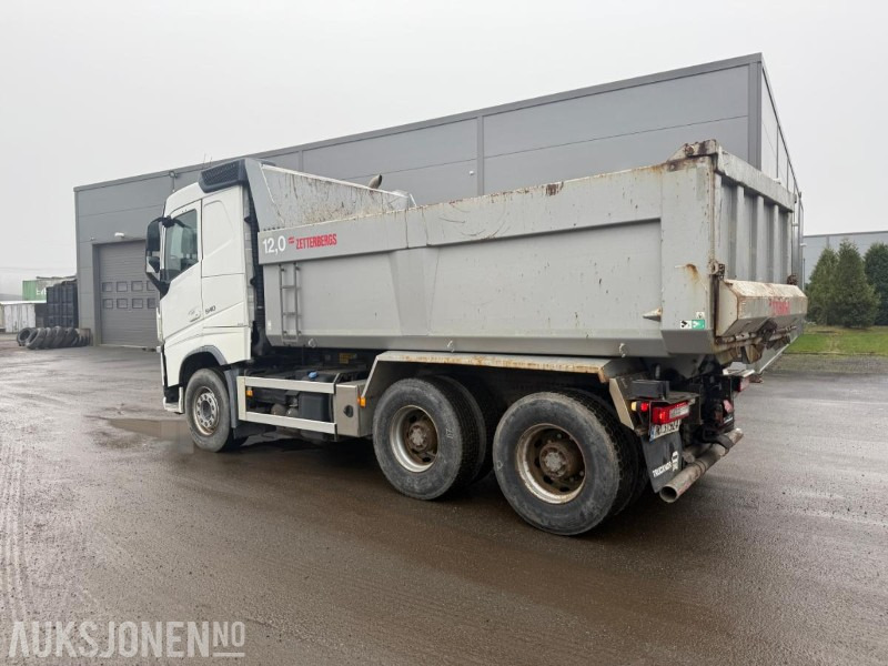 2015 VOLVO FH540 6X4 Euro6 TIPPBIL SERVICEHISTORIKK ZETTERBERG PÅBYGG. - شاحنة قلاب: صورة 5 2015 VOLVO FH540 6X4 Euro6 TIPPBIL SERVICEHISTORIKK ZETTERBERG PÅBYGG. - شاحنة قلاب: صورة 5